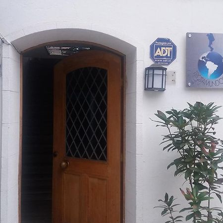 Trotamundos Hostal Σαντιάγκο Εξωτερικό φωτογραφία