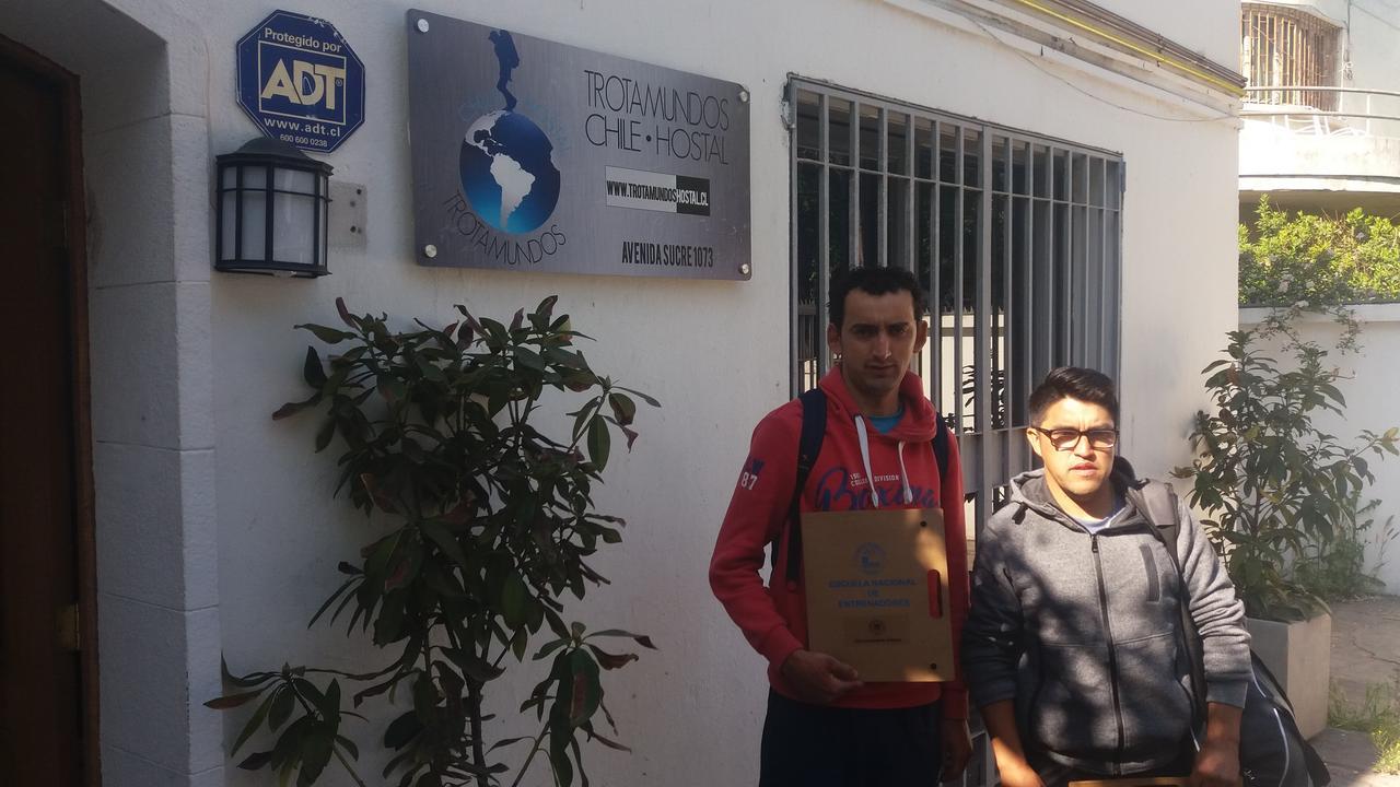 Trotamundos Hostal Σαντιάγκο Εξωτερικό φωτογραφία